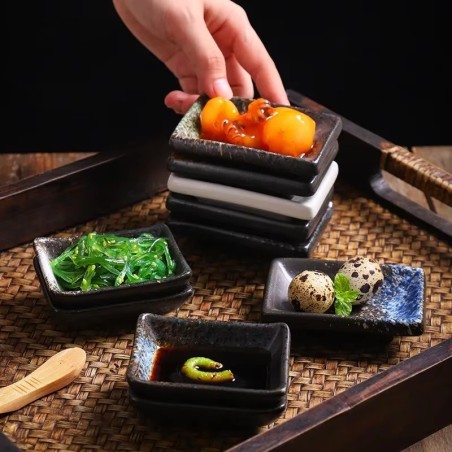 Prostokątna miseczka do sosu sojowego / Sushi / Spodek / Ceramiczna / 4 szt